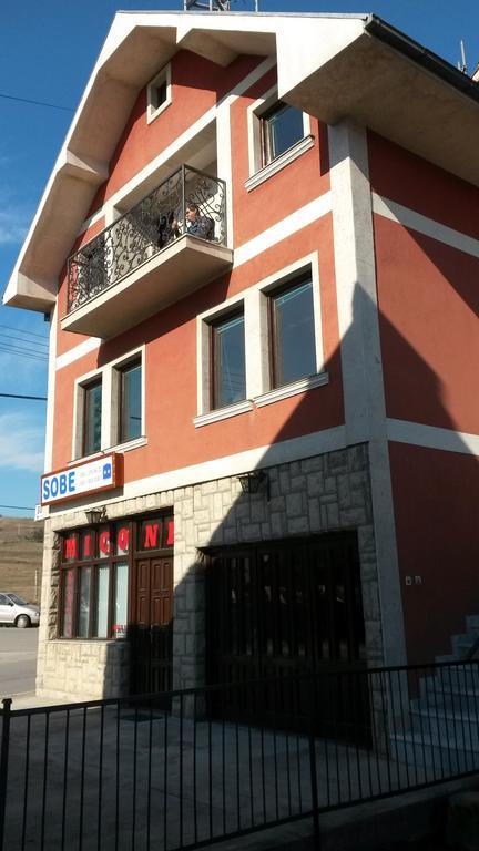 Mico NP Guest House Novi Pazar Extérieur photo